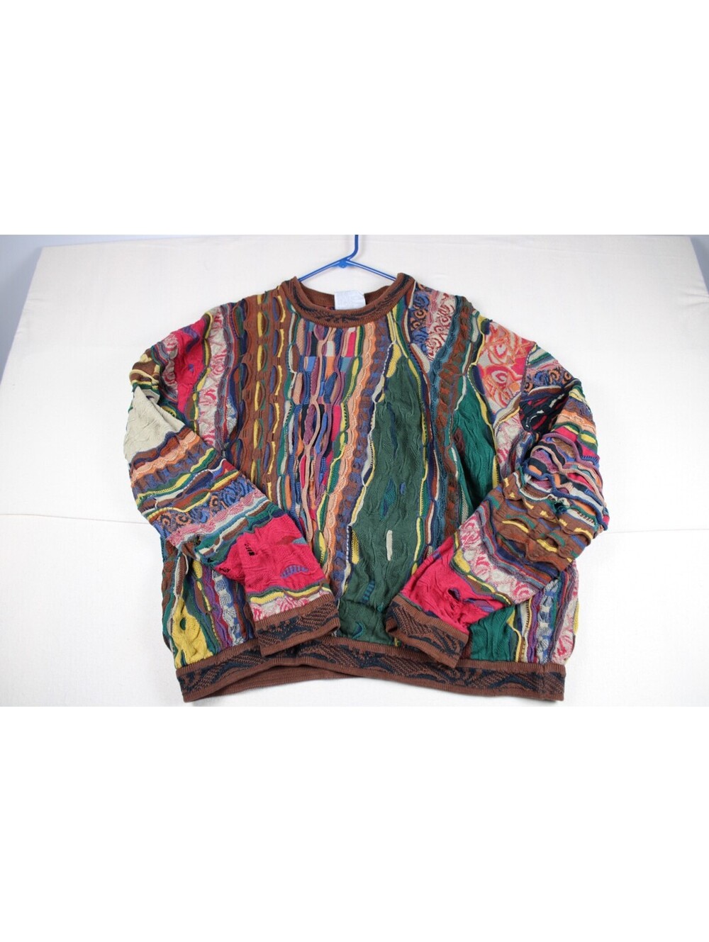 VTG COOGI 3D Knit Sweater Multicolor Size L Distressed